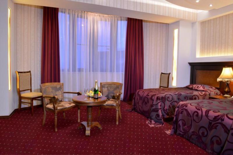 Spa Hotel Grace Forum Єреван Номер фото