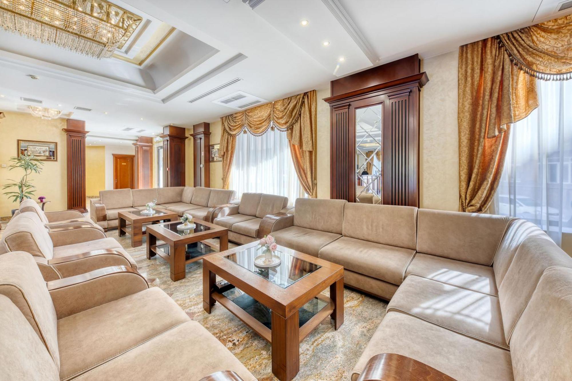 Spa Hotel Grace Forum Єреван Екстер'єр фото