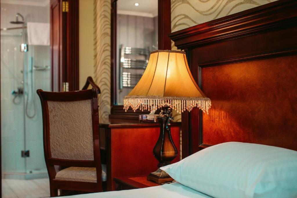 Spa Hotel Grace Forum Єреван Екстер'єр фото